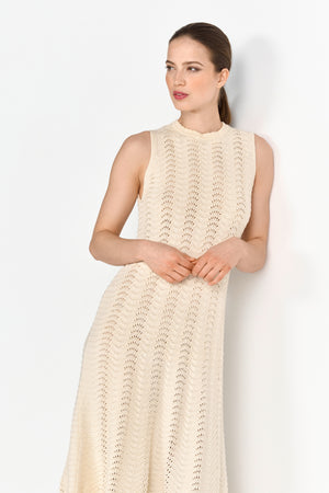RICH&ROYAL Ärmelloses Strickkleid mit Ajourmuster 2505-698