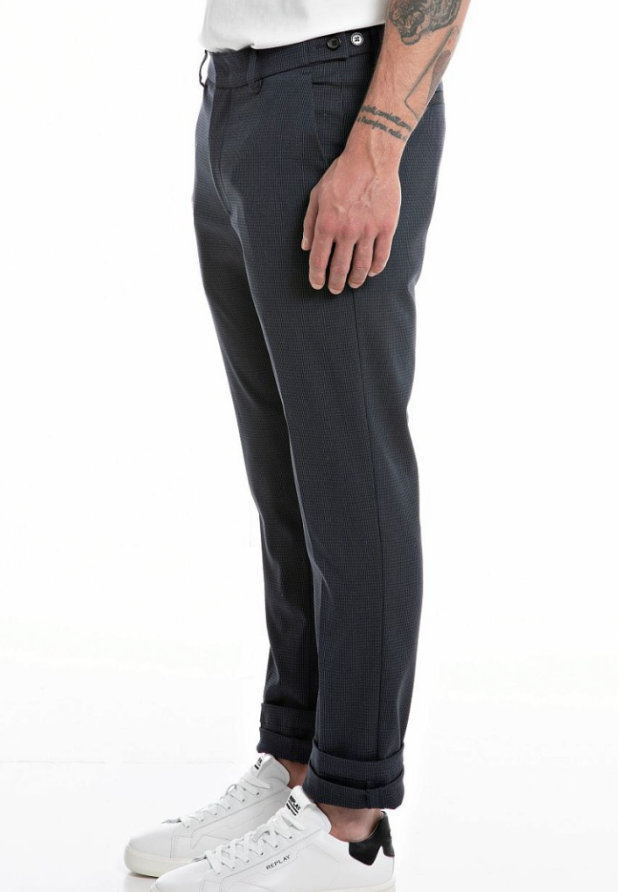 REPLAY SLIM FIT HOSE IN HAHNENTRITT-OPTIK M9686